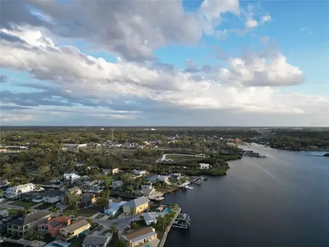 8402 Damen Lane Port Richey FL 34668