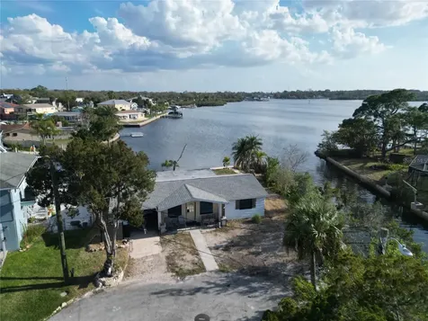 8402 Damen Lane Port Richey FL 34668