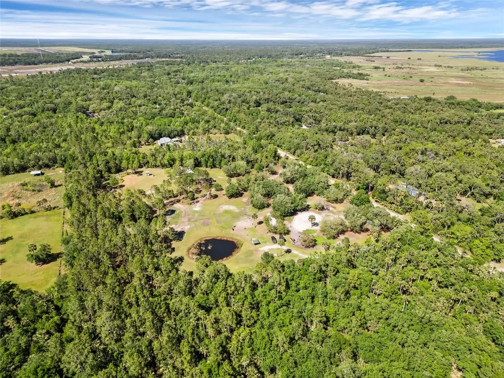 2321 Waccassa Street Geneva FL 32732