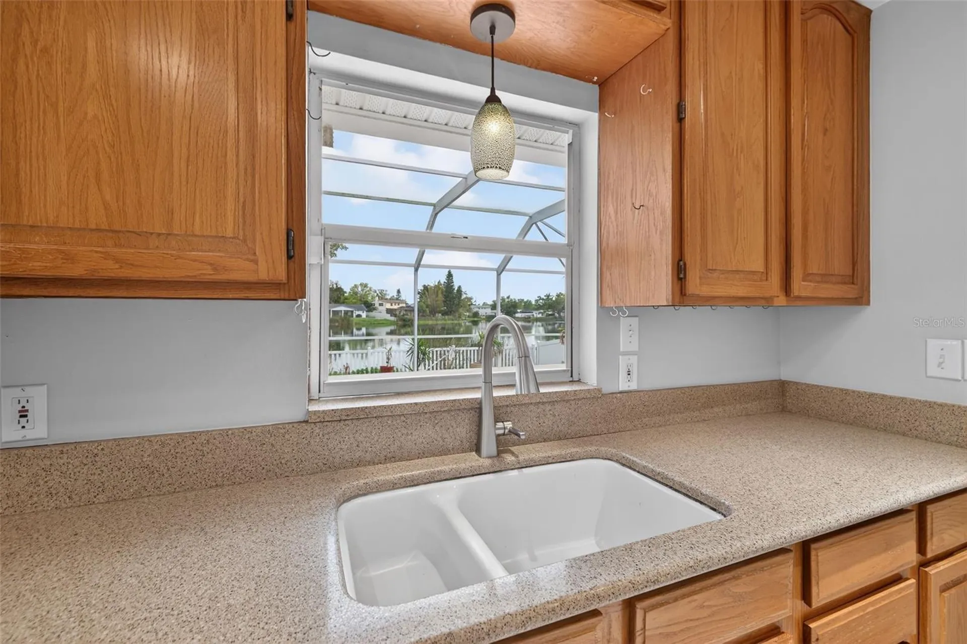 1414 85th Avenue N St Petersburg FL 33702