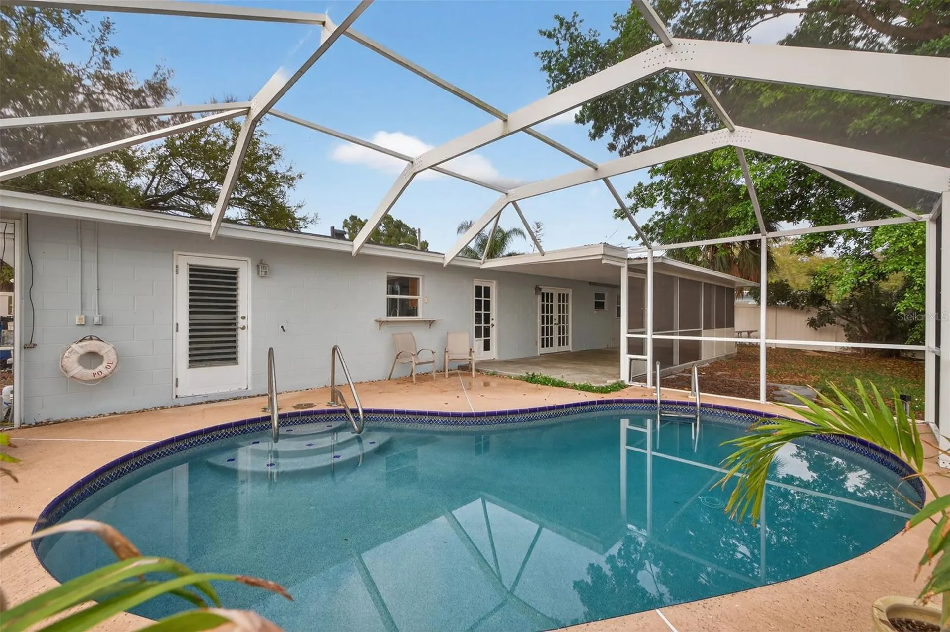 1414 85th Avenue N St Petersburg FL 33702