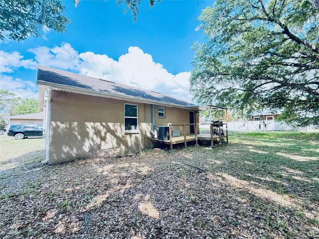 7001 W Dormany Road Plant City FL 33565