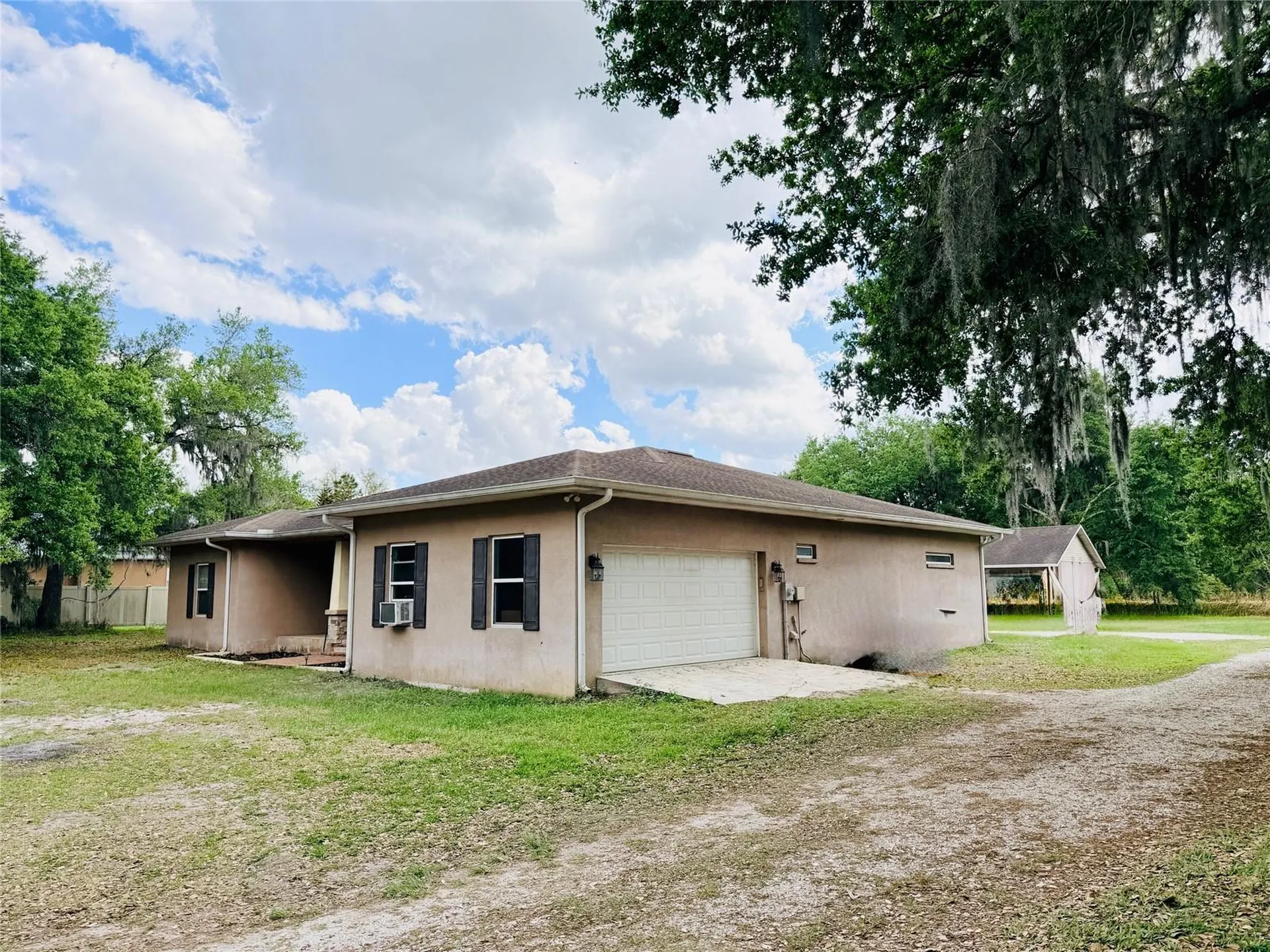 7001 W Dormany Road Plant City FL 33565