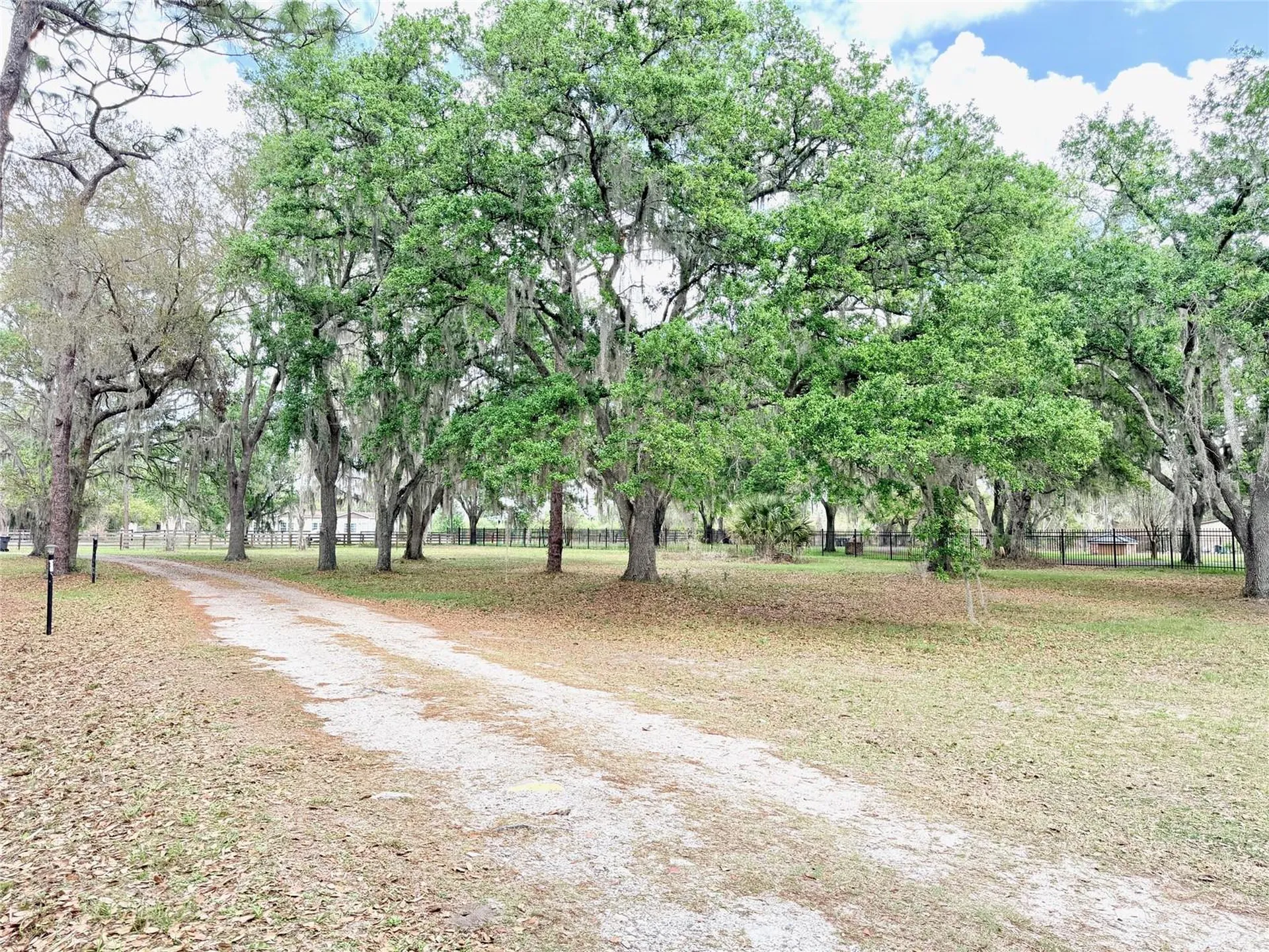 7001 W Dormany Road Plant City FL 33565