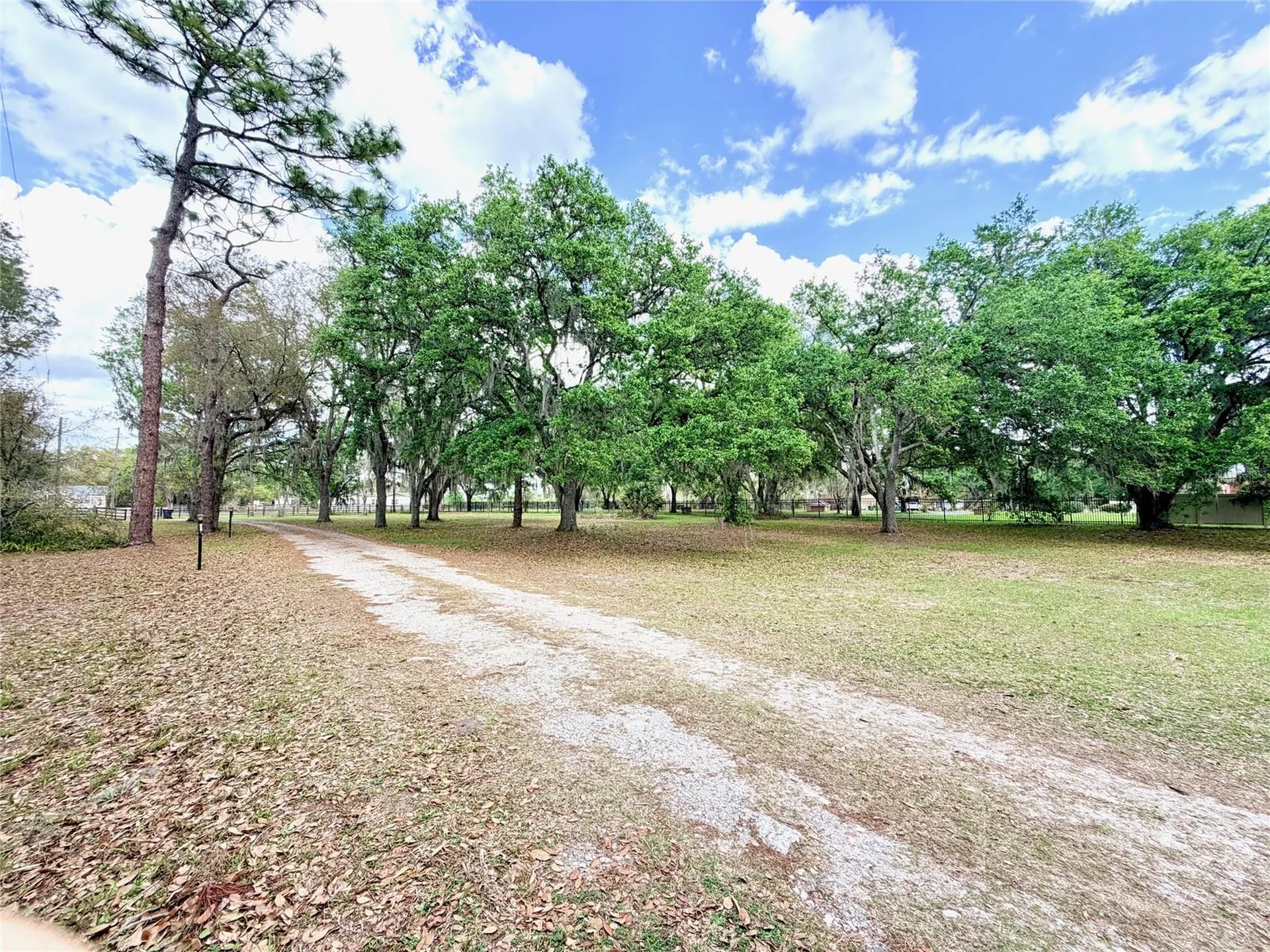 7001 W Dormany Road Plant City FL 33565