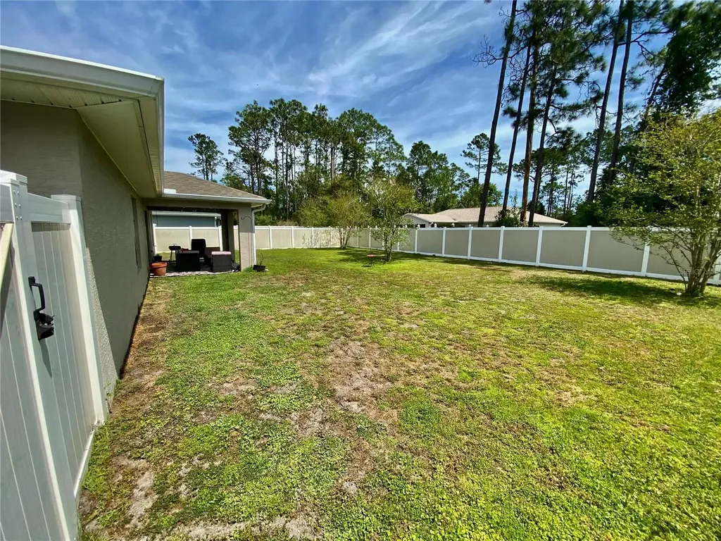 12 Squadron Place Palm Coast FL 32164