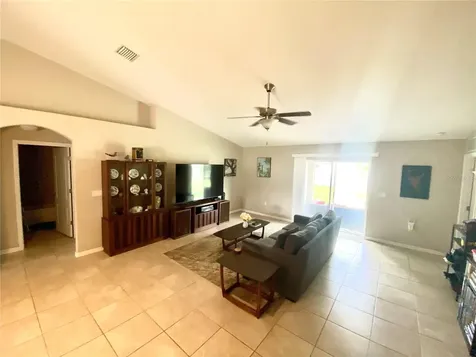 12 Squadron Place Palm Coast FL 32164