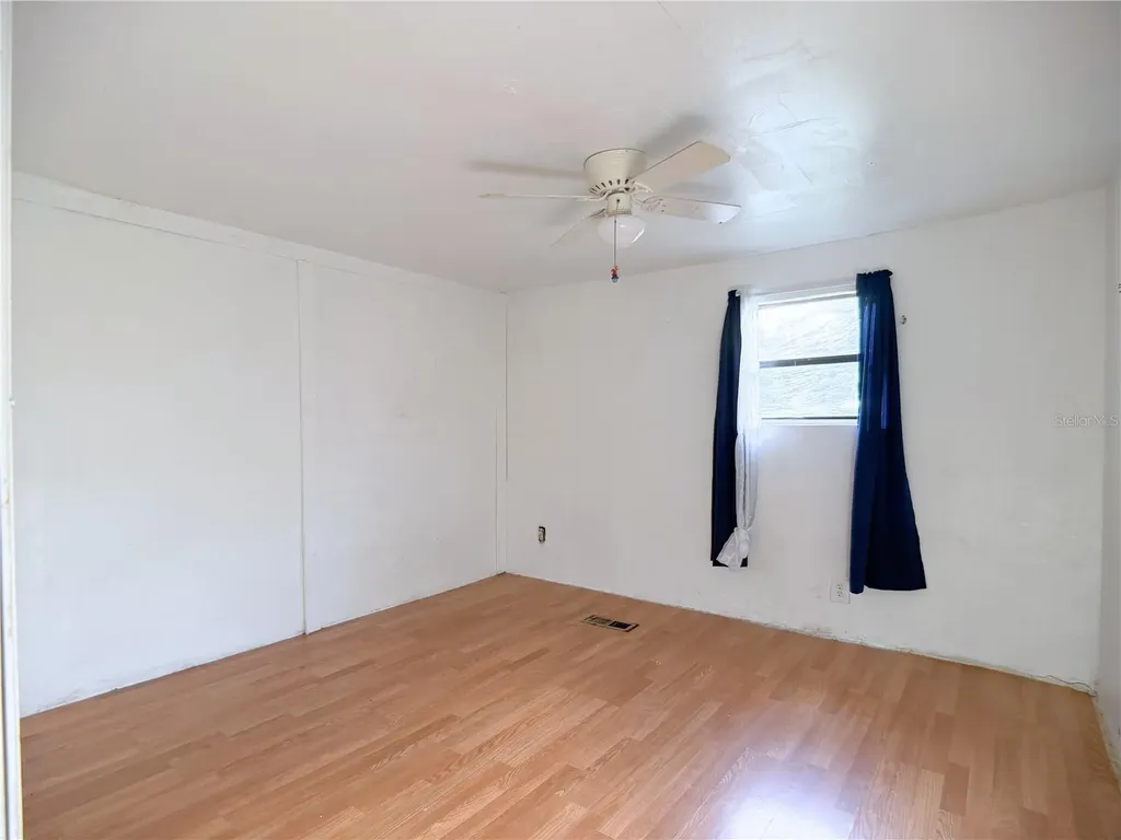 18274 SE 22nd Place Silver Springs FL 34488