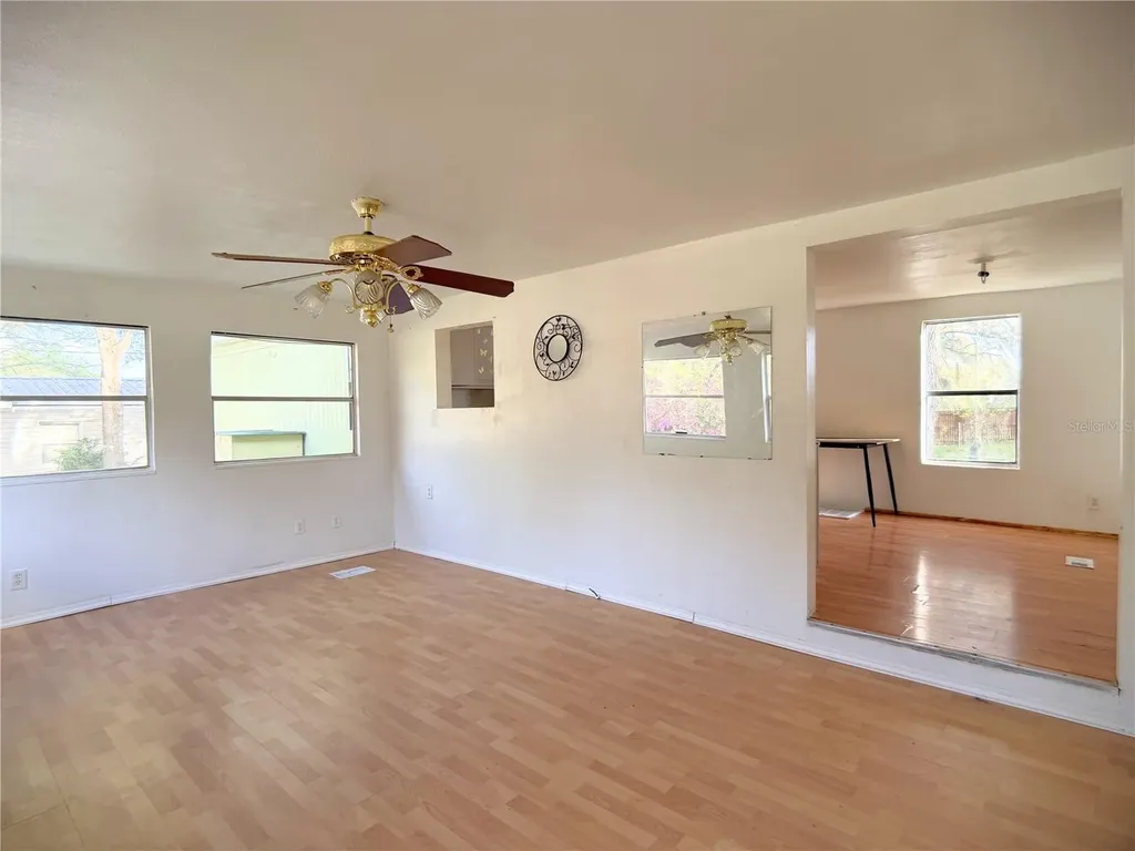18274 SE 22nd Place Silver Springs FL 34488