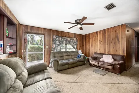 1610 SE 25th Avenue Gainesville FL 32641