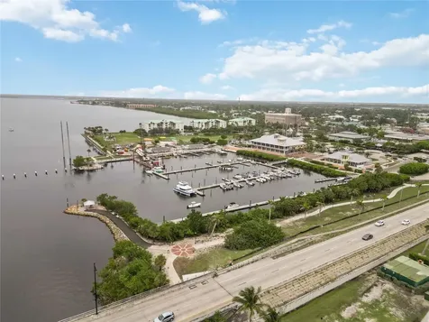 150 Harborside Avenue Punta Gorda FL 33950