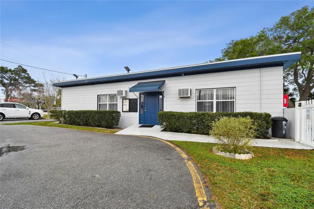 4700 67th Way N St Petersburg FL 33709