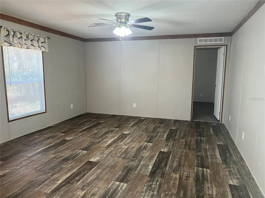 10304 NW 25th Court Branford FL 32008