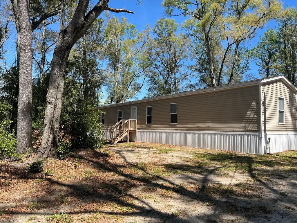 10304 NW 25th Court Branford FL 32008