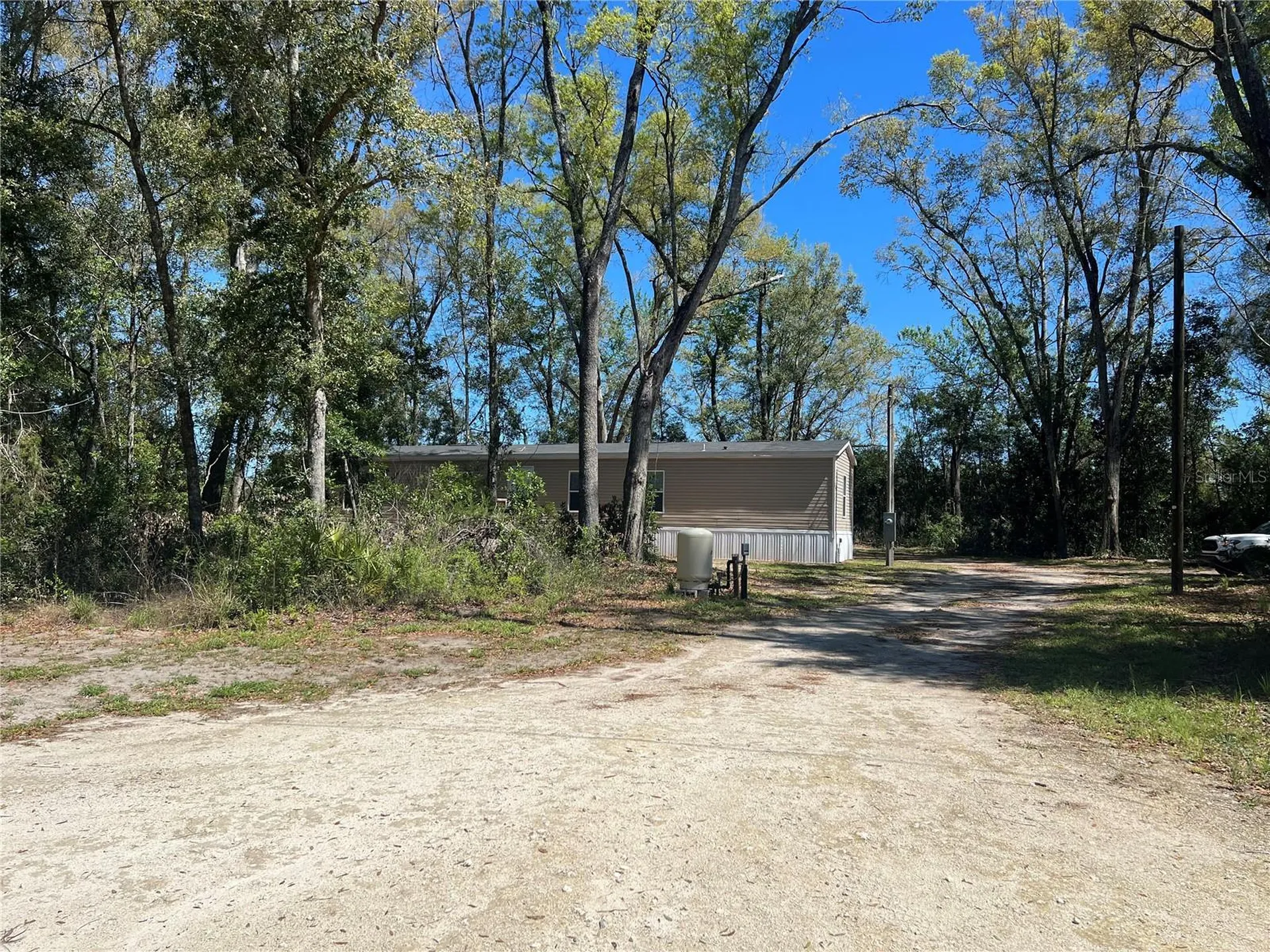 10304 NW 25th Court Branford FL 32008