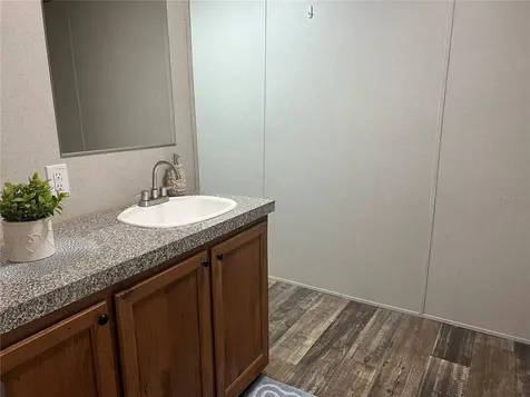 10304 NW 25th Court Branford FL 32008