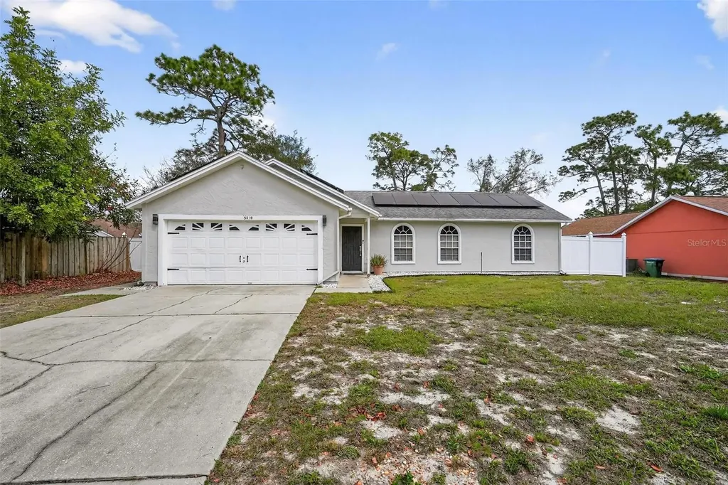 3010 Hallow Drive Deltona FL 32738