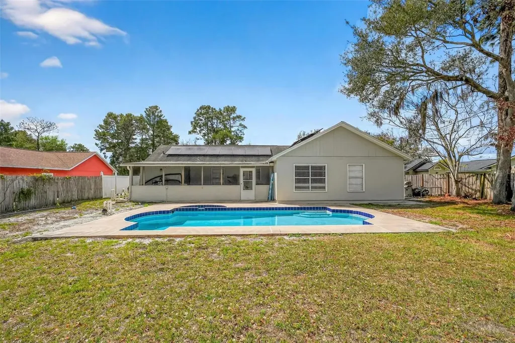 3010 Hallow Drive Deltona FL 32738