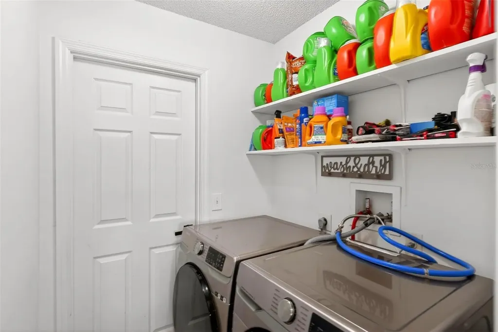3010 Hallow Drive Deltona FL 32738