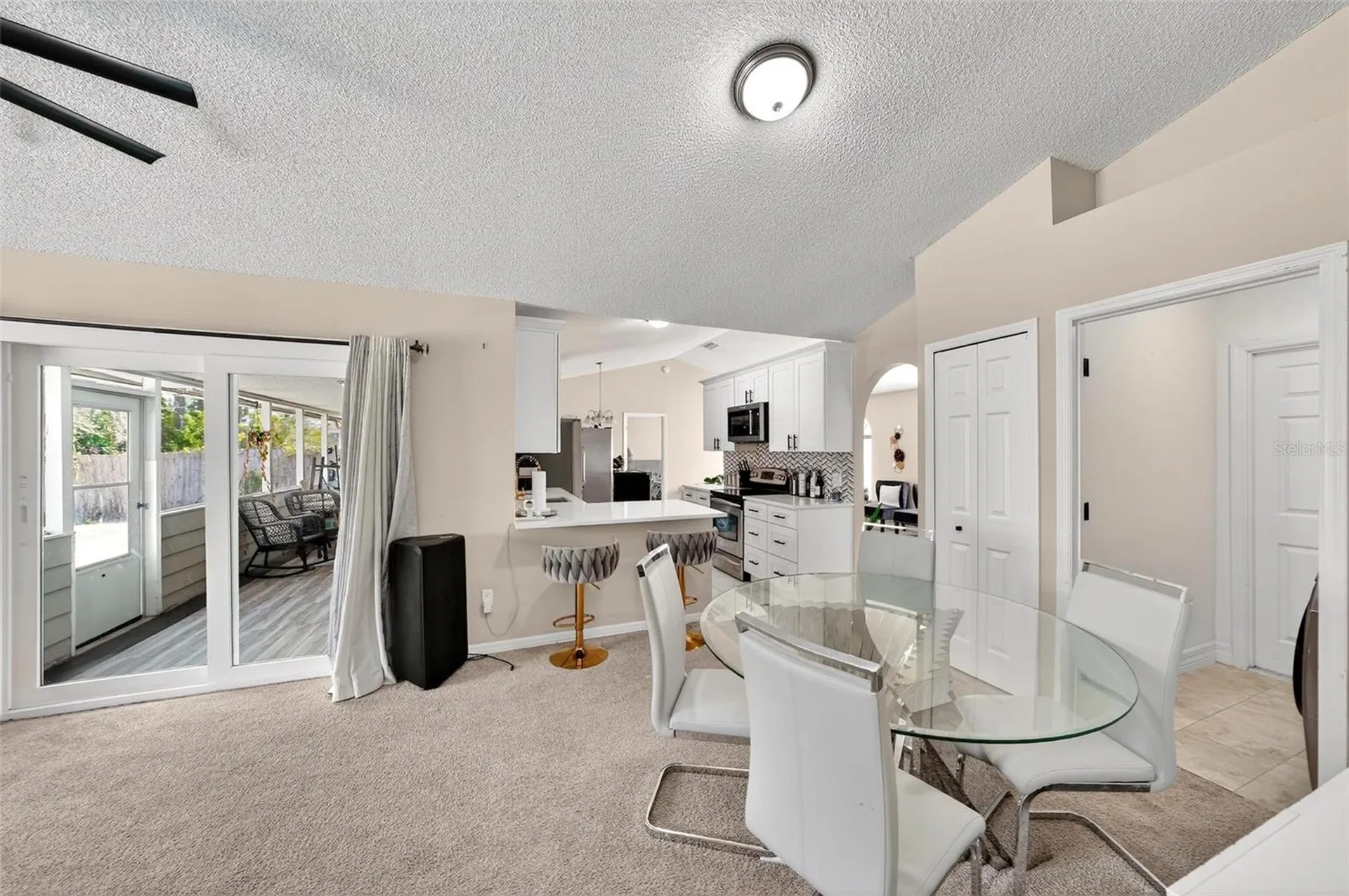 3010 Hallow Drive Deltona FL 32738
