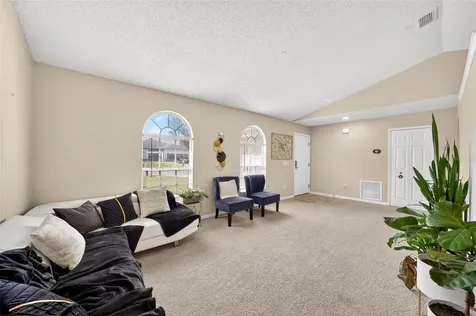 3010 Hallow Drive Deltona FL 32738