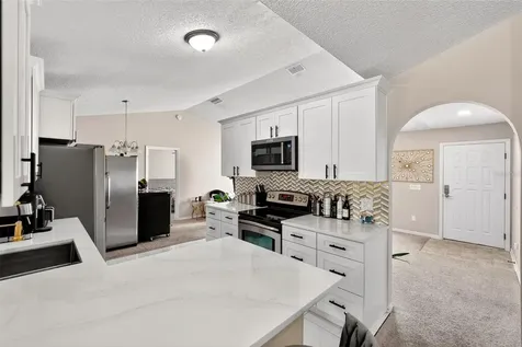 3010 Hallow Drive Deltona FL 32738