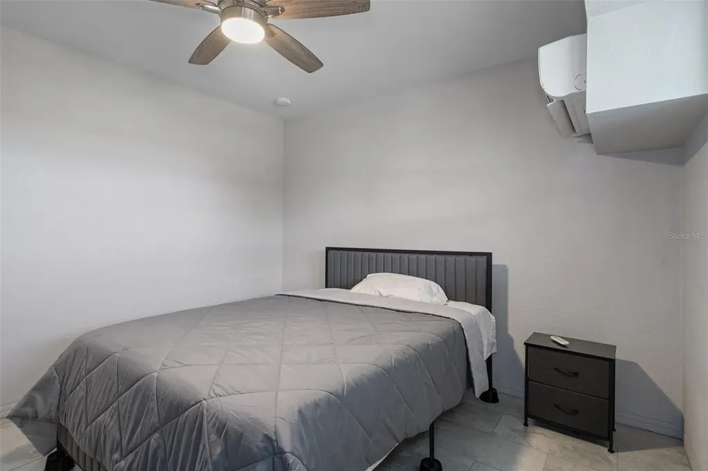 416 73rd Avenue N St Petersburg FL 33702