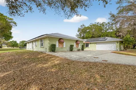 2065 Oak Beach Boulevard Sebring FL 33875