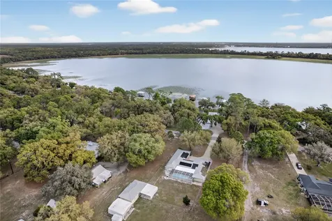 2065 Oak Beach Boulevard Sebring FL 33875