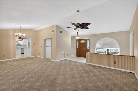 2065 Oak Beach Boulevard Sebring FL 33875