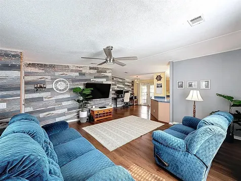 81 Straphmore Drive Haines City FL 33844