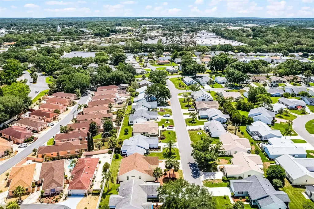815 Cortez Avenue The Villages FL 32159