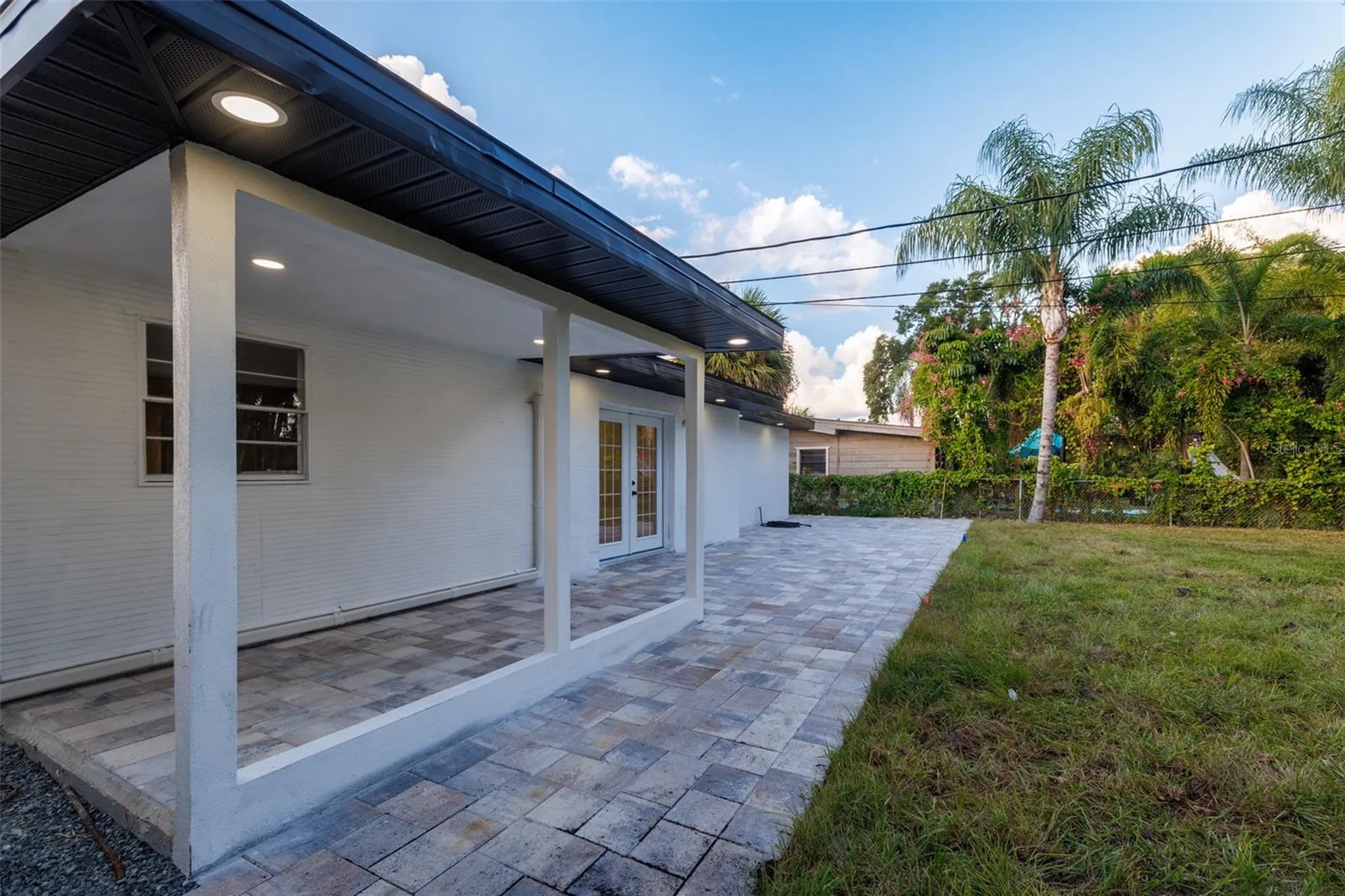 3947 Overlook Drive NE St Petersburg FL 33703