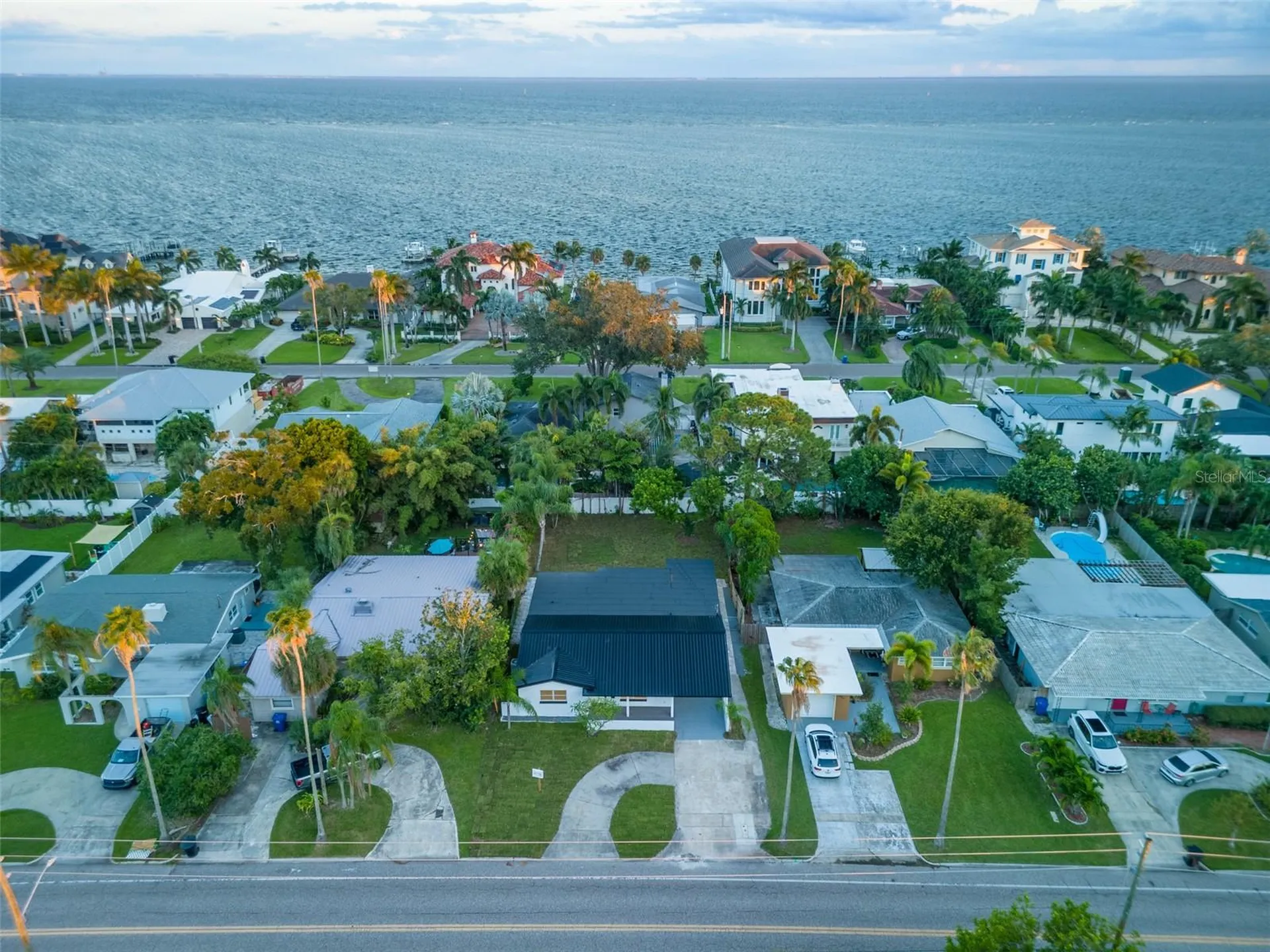3947 Overlook Drive NE St Petersburg FL 33703