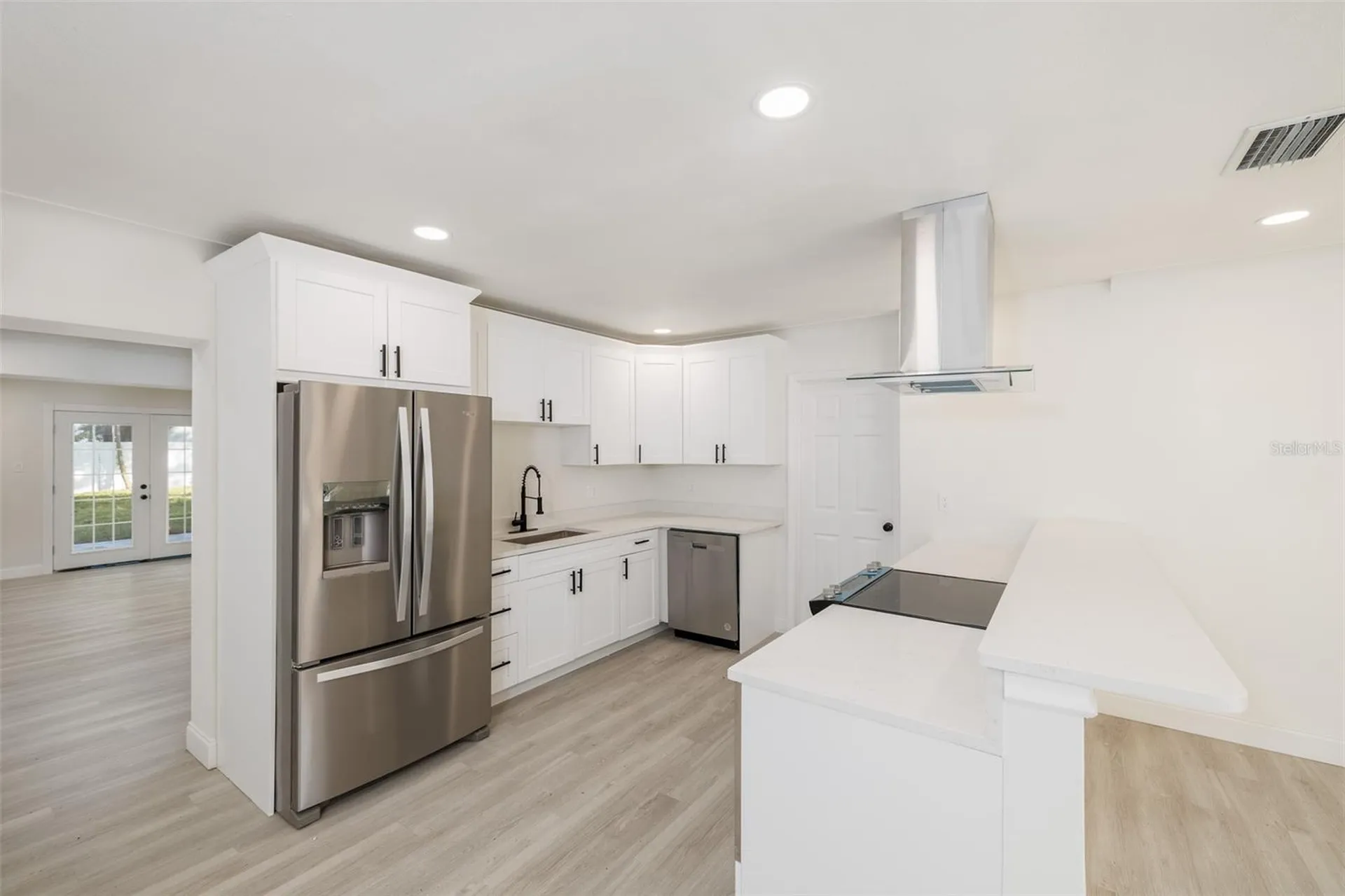 3947 Overlook Drive NE St Petersburg FL 33703
