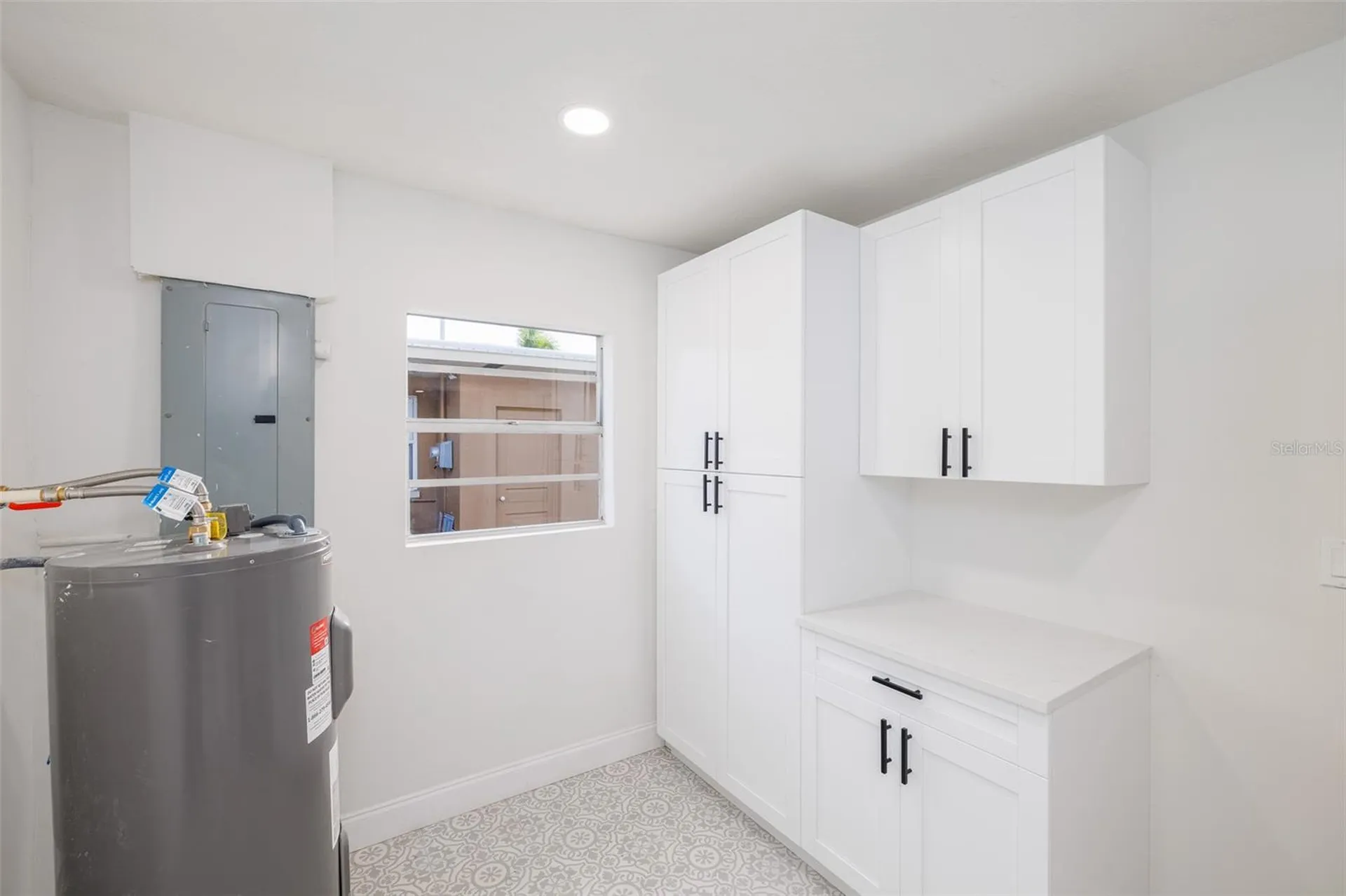 3947 Overlook Drive NE St Petersburg FL 33703