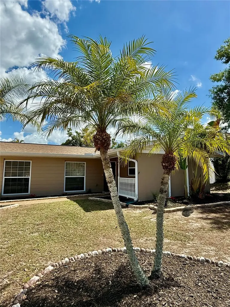 3715 Sharondale Drive Sarasota FL 34232