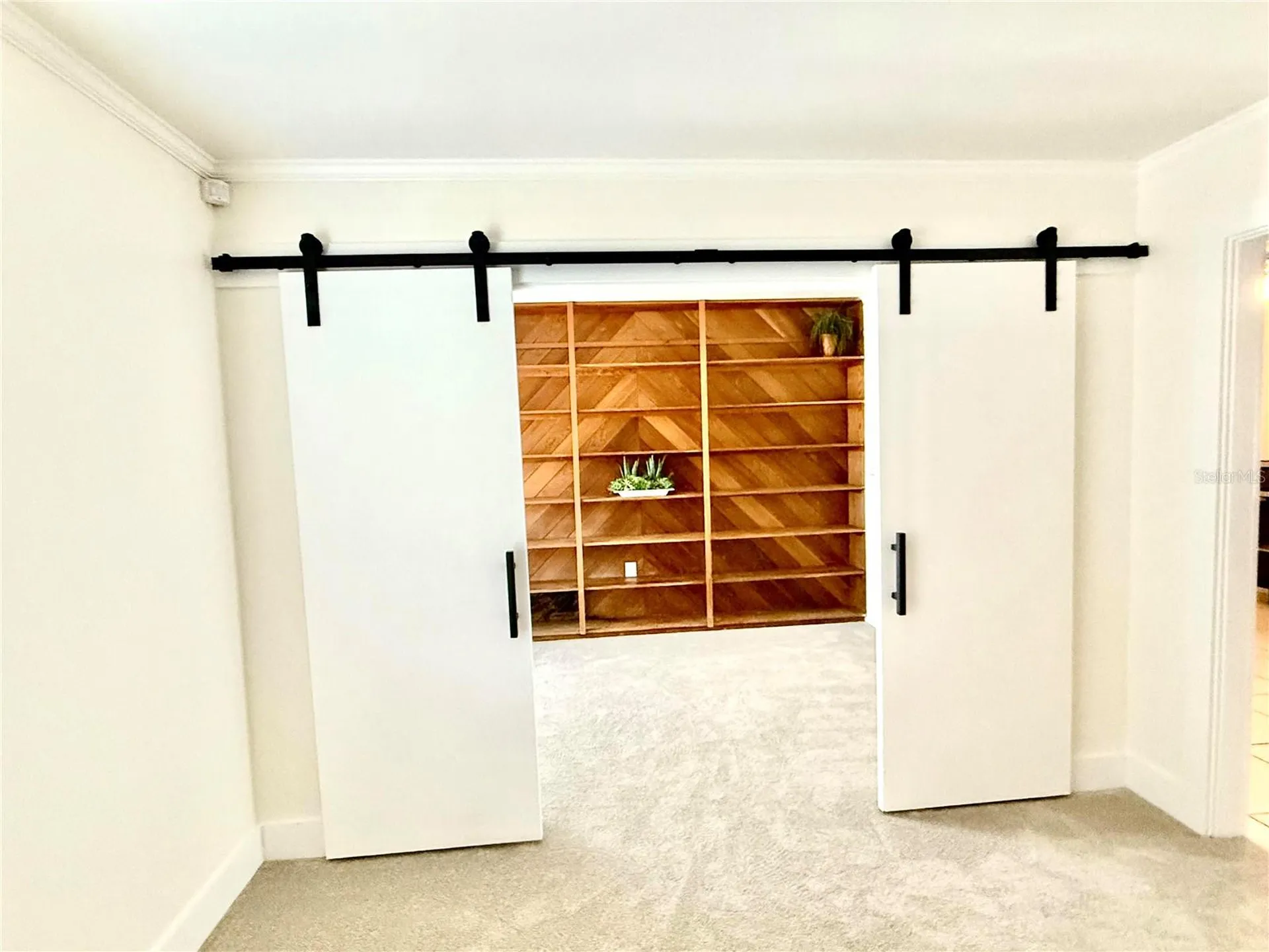 3715 Sharondale Drive Sarasota FL 34232