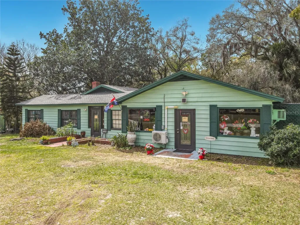 6942 Old Highway 441 S Mount Dora FL 32757