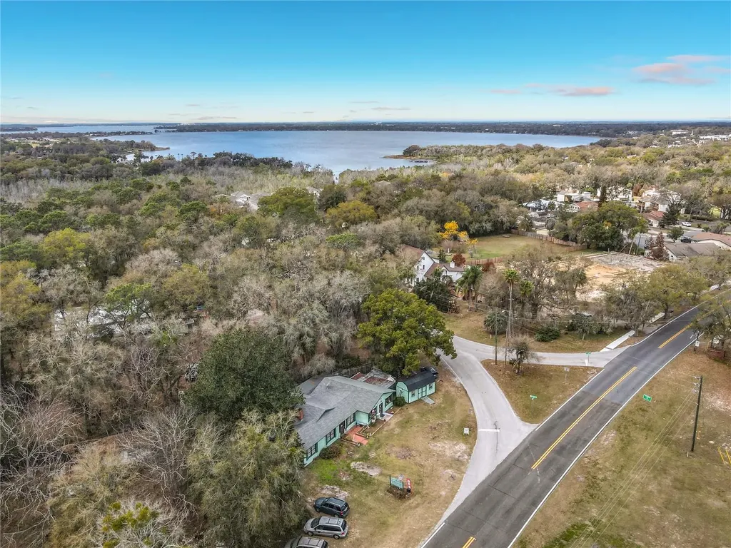 6942 Old Highway 441 S Mount Dora FL 32757