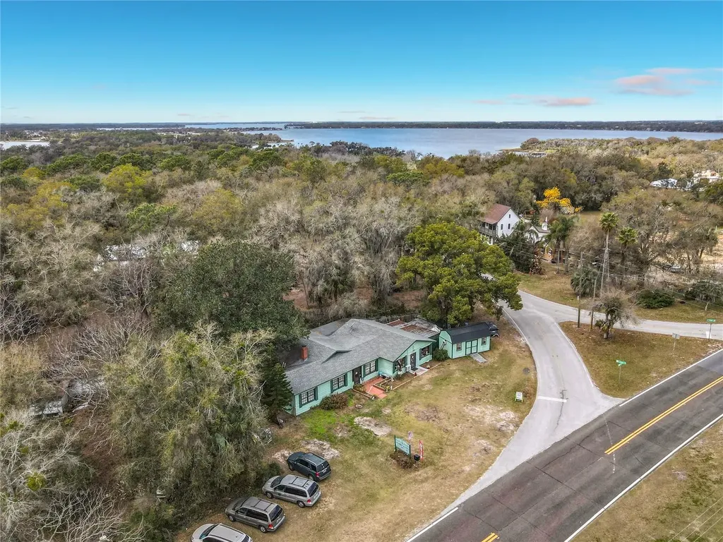 6942 Old Highway 441 S Mount Dora FL 32757
