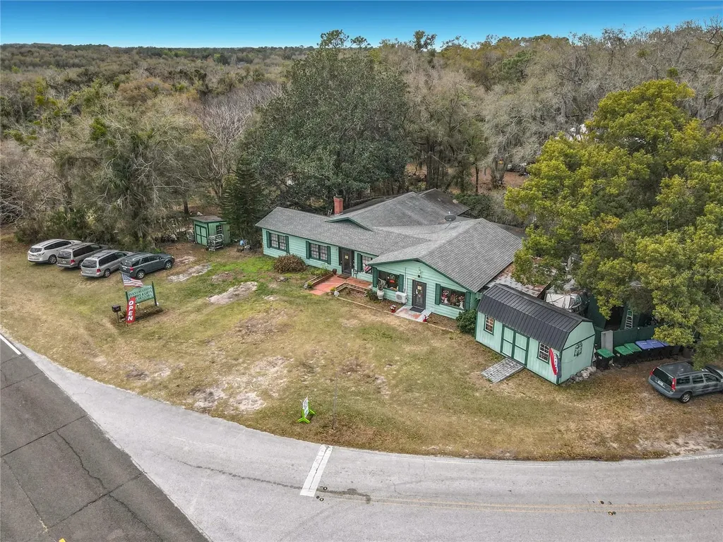 6942 Old Highway 441 S Mount Dora FL 32757
