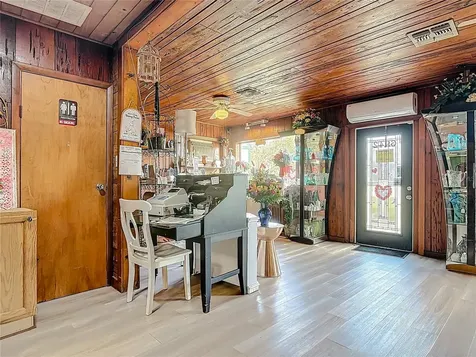 6942 Old Highway 441 S Mount Dora FL 32757
