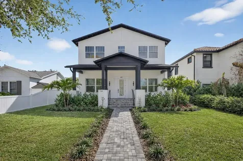 842 30th Avenue St Petersburg FL 33704