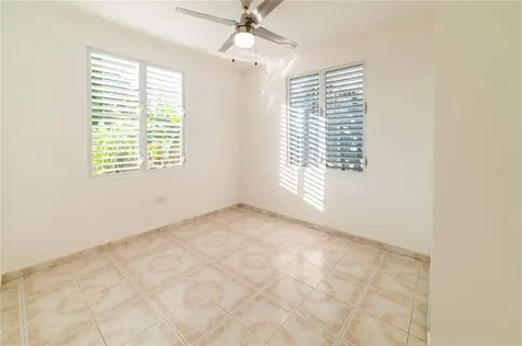 499 Calle 27 Gurabo PR 00778