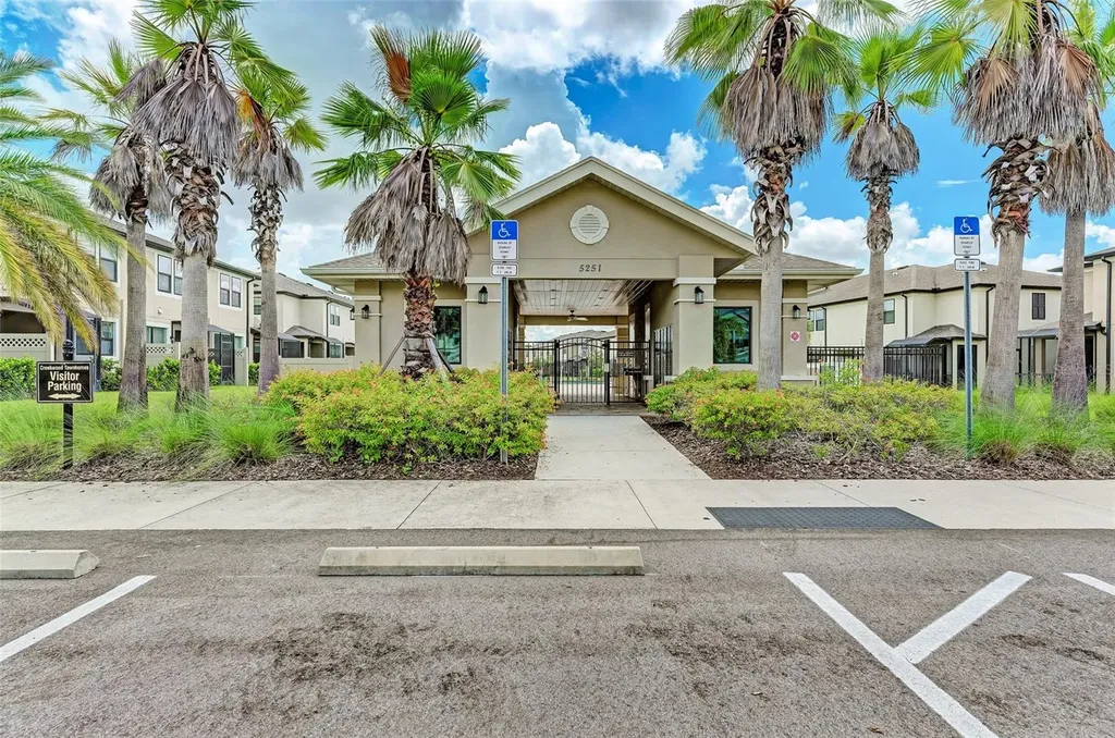 5167 78th St Circle E Bradenton FL 34203