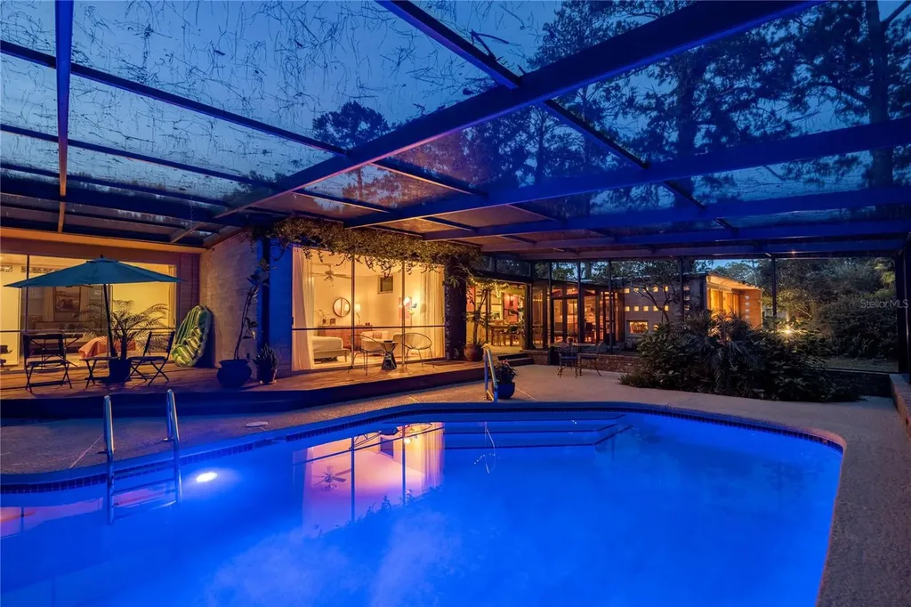 2010 NW 32nd Terrace Gainesville FL 32605