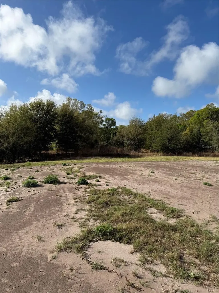 1043 Hazen Road Deland FL 32720