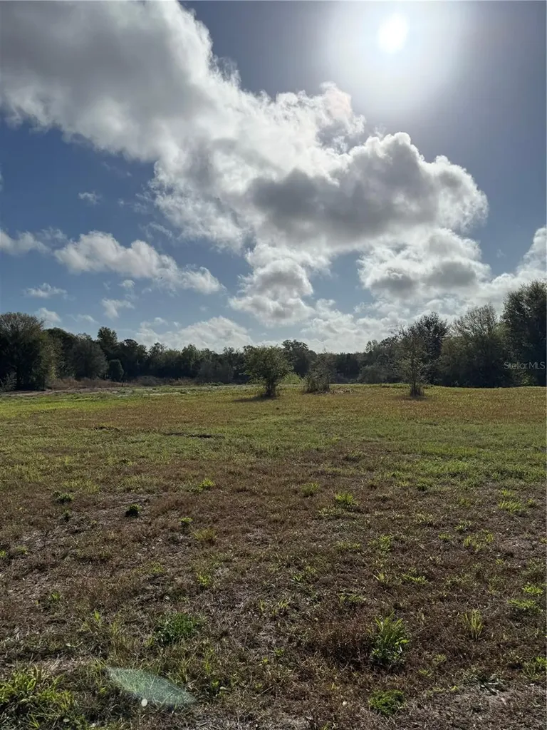 1043 Hazen Road Deland FL 32720