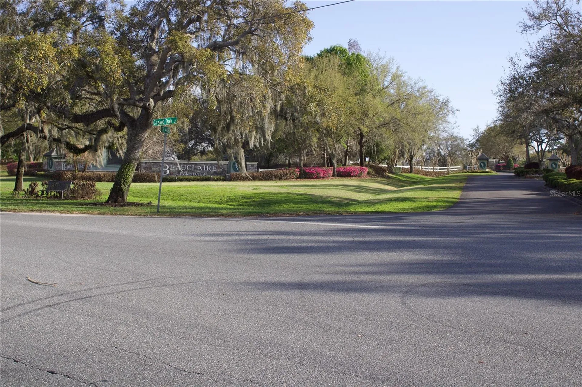 Silent Ridge Drive Tavares FL 32778